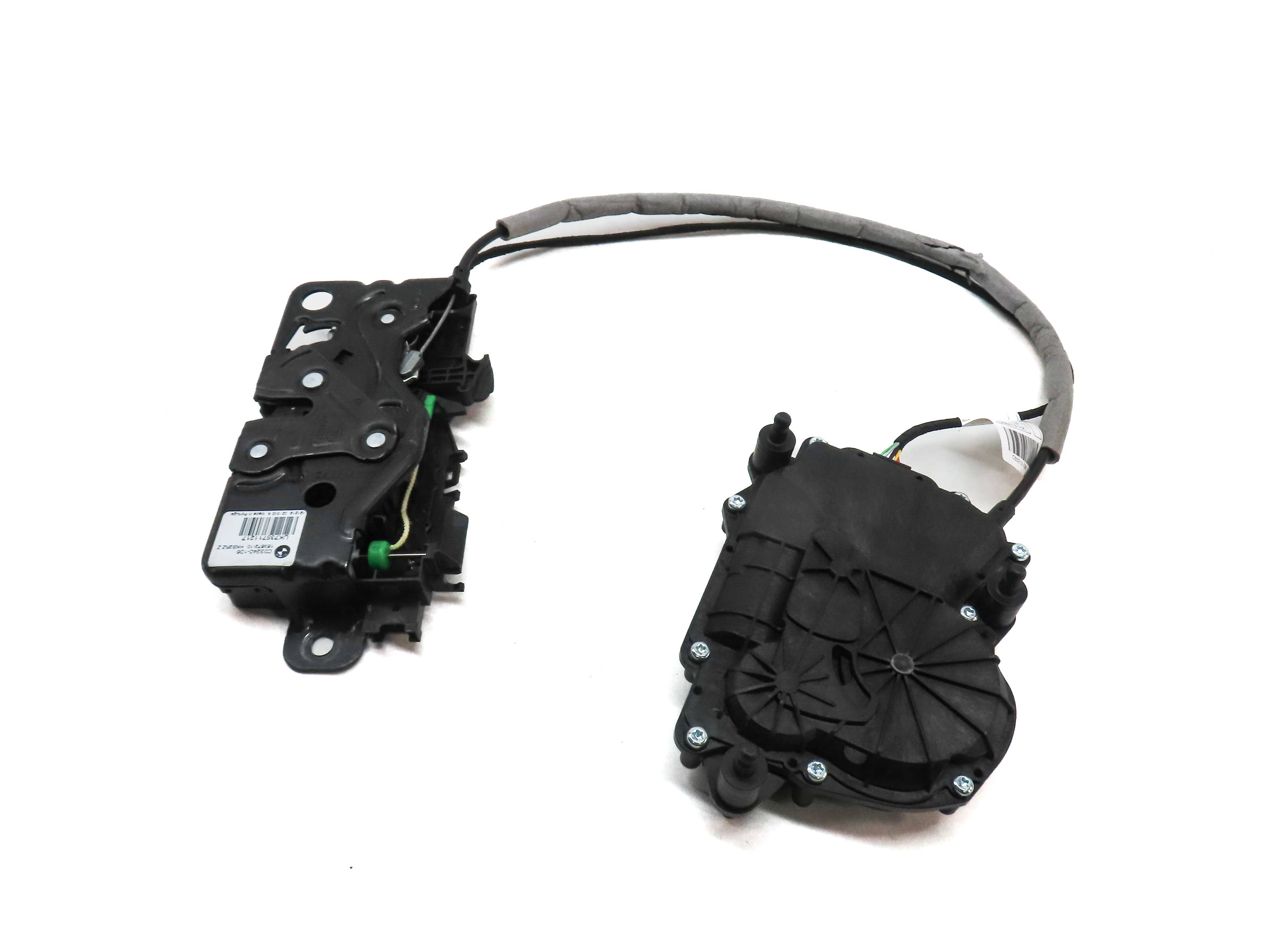 2020 BMW X3 (G01) REAR HATCH TRUNK LOCK LATCH w/ ACTUATOR MOTOR — exact item pictured